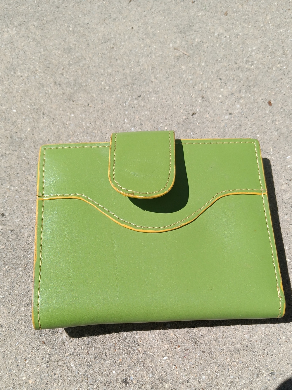 Green Leather Compact Wallet - Women's Wallet